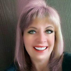 Meet your Posher, Carol